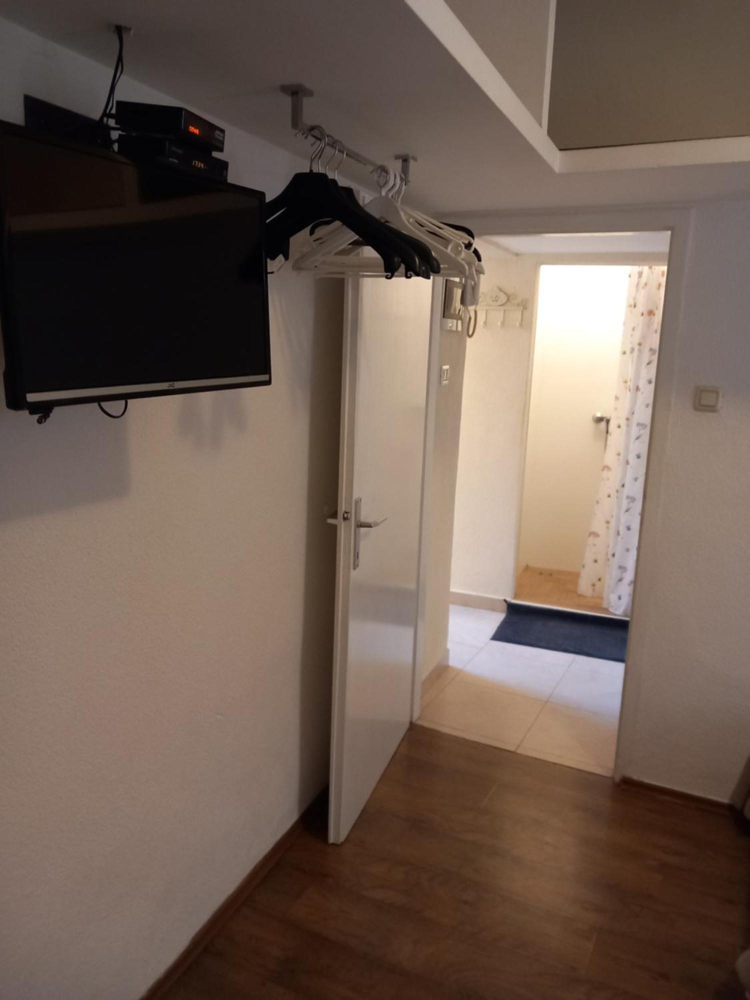 Apartment Ferienwohnung *